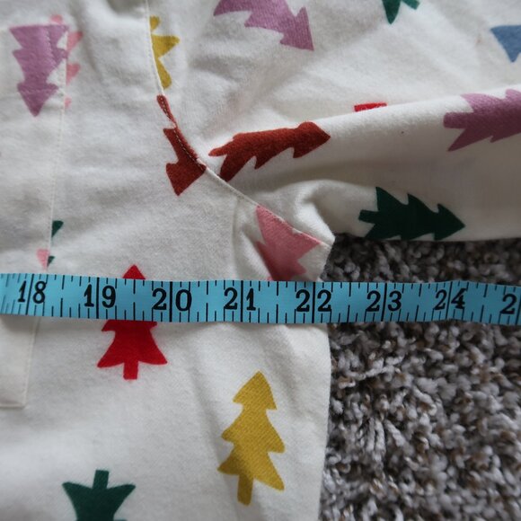 Hanna Andersson Trees Flannel Nightshirt Sz M Full Button Holiday Winter - Picture 6 of 7